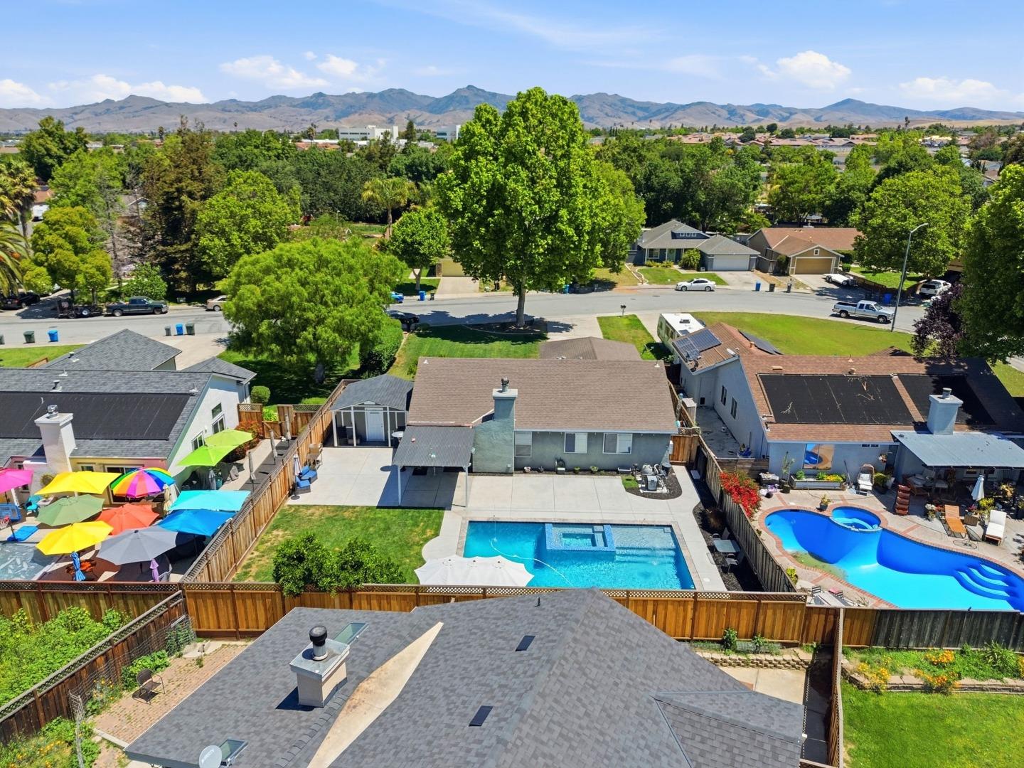 2060 Evelyns Drive