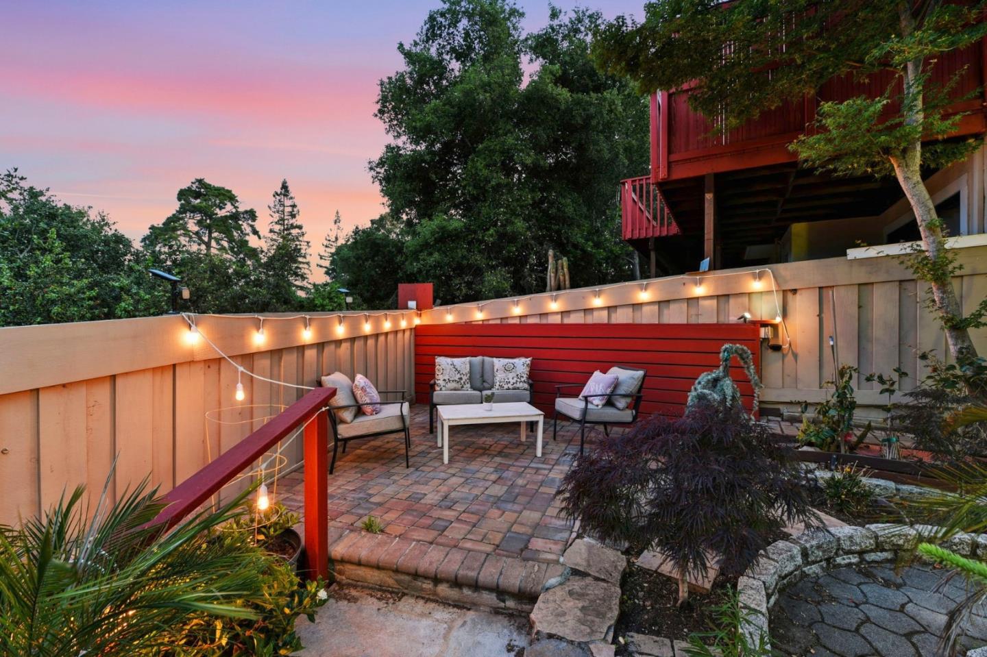 10112 Adelheid Court