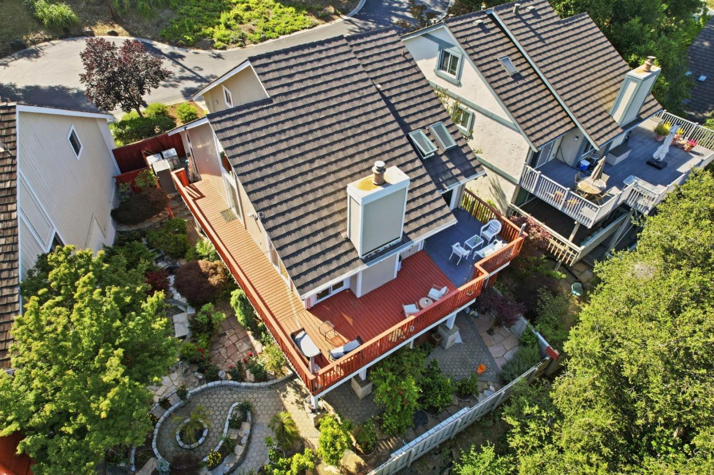 10112 Adelheid Court