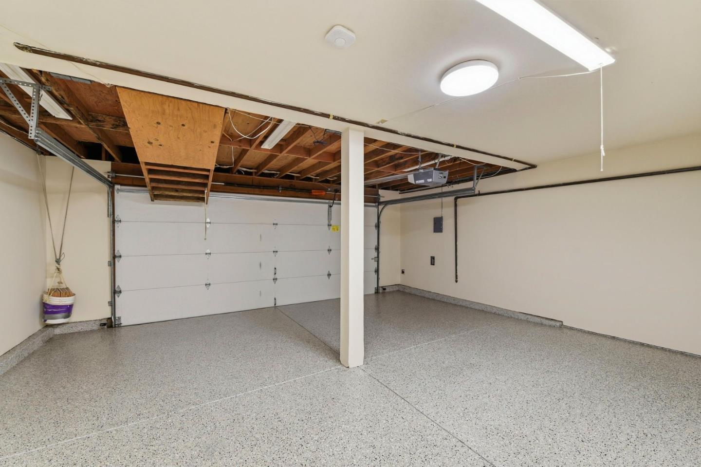 10112 Adelheid Court
