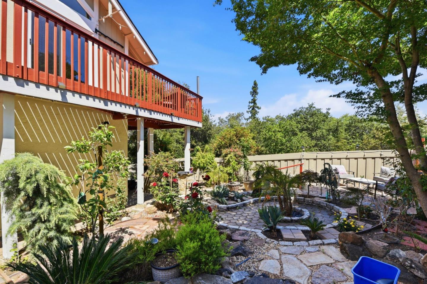 10112 Adelheid Court