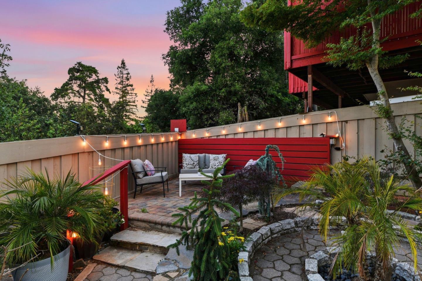 10112 Adelheid Court