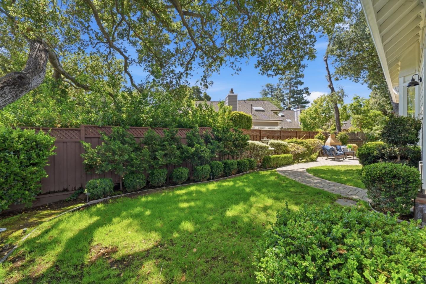 98 Forrest Avenue