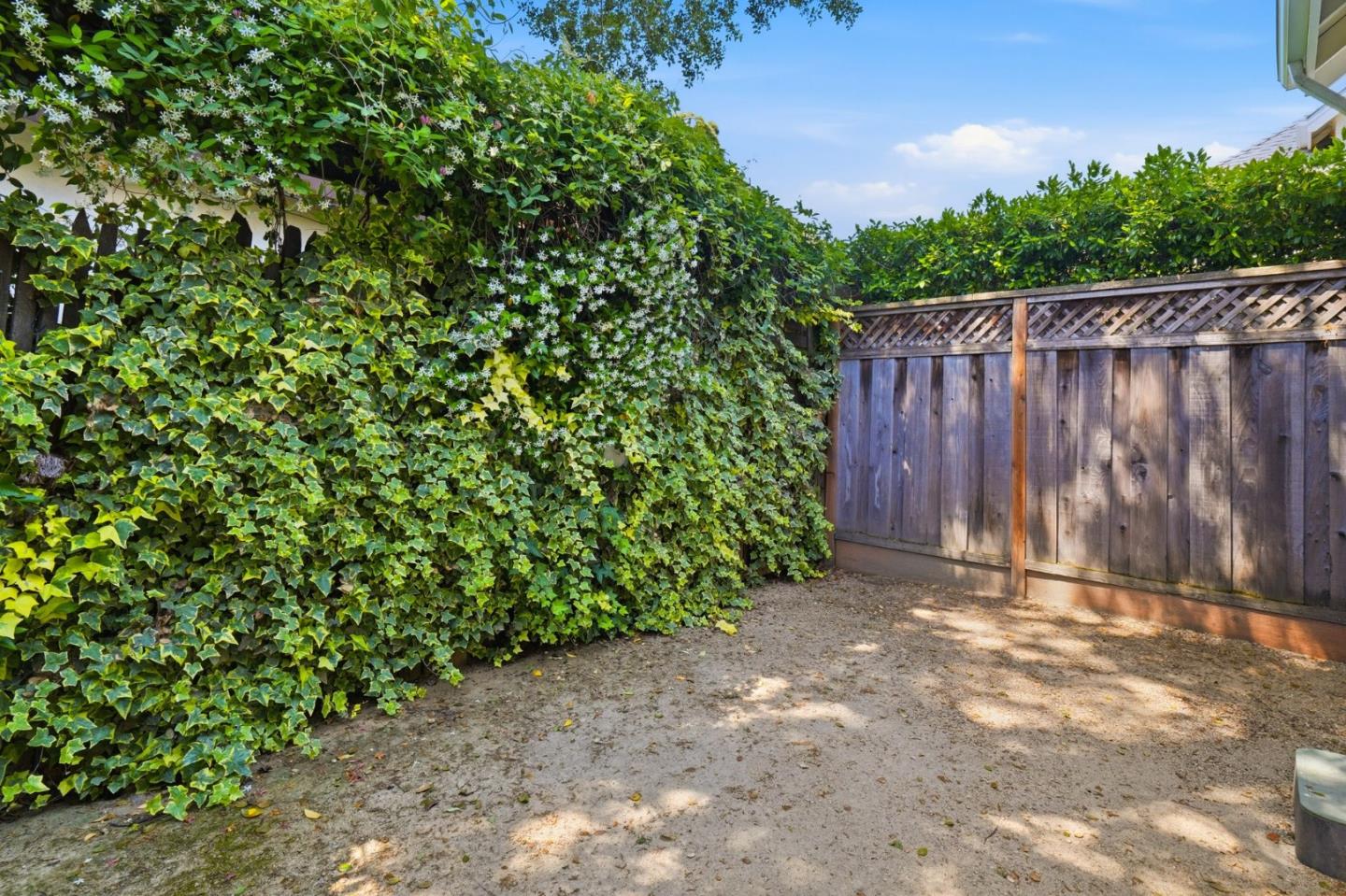 98 Forrest Avenue