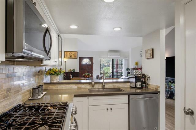 880 North Winchester Boulevard 205