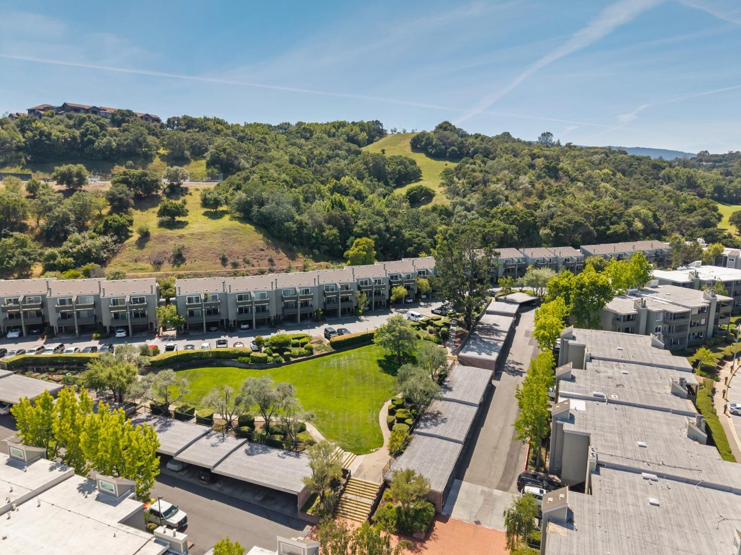 4028 Farm Hill Boulevard 5