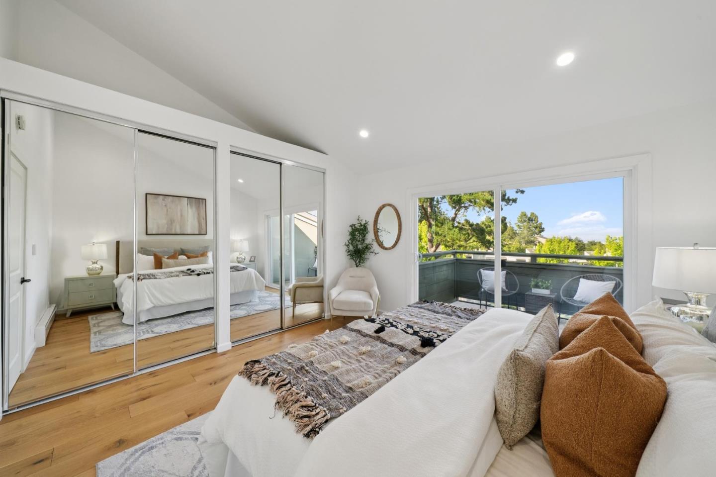 4028 Farm Hill Boulevard 5