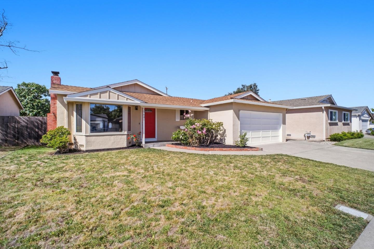 39641 Whitecap Way
