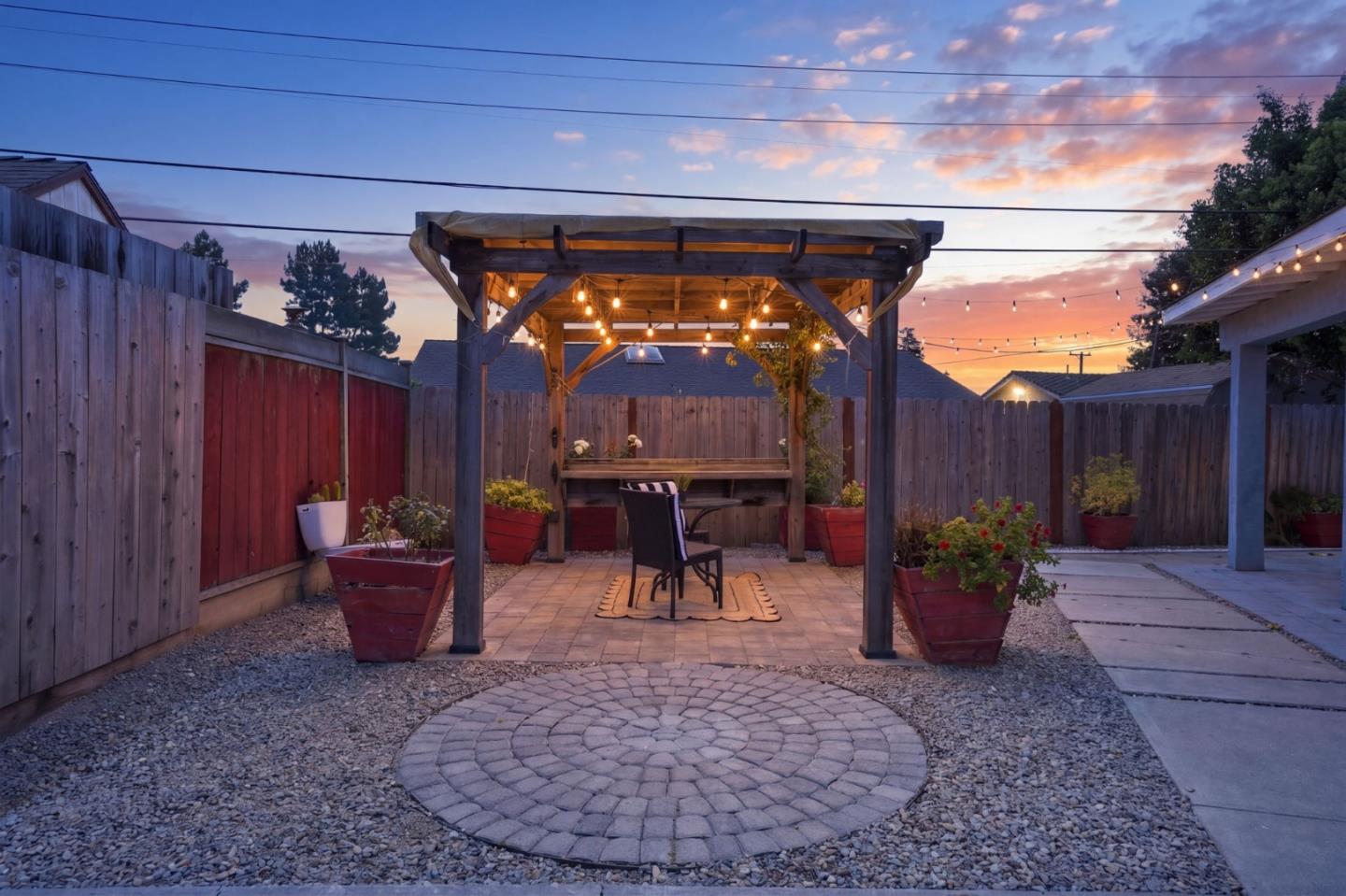 4463 Lancero Court