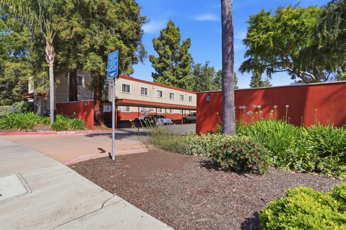 2600 Cortez Drive 6102