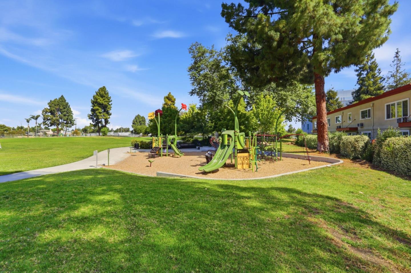 2600 Cortez Drive 6102