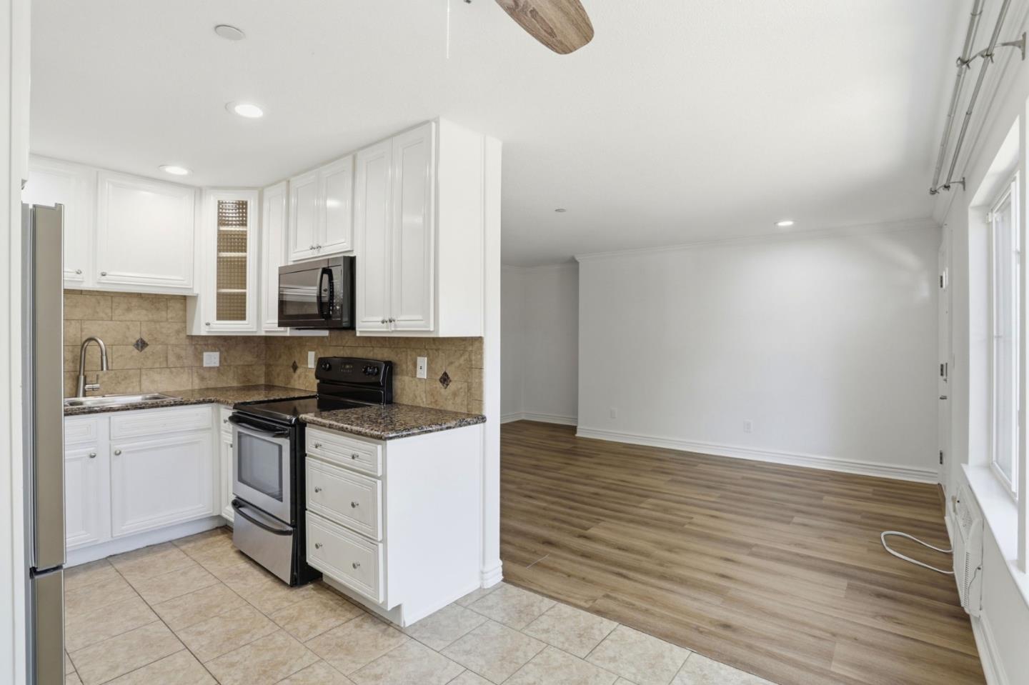 2600 Cortez Drive 6102