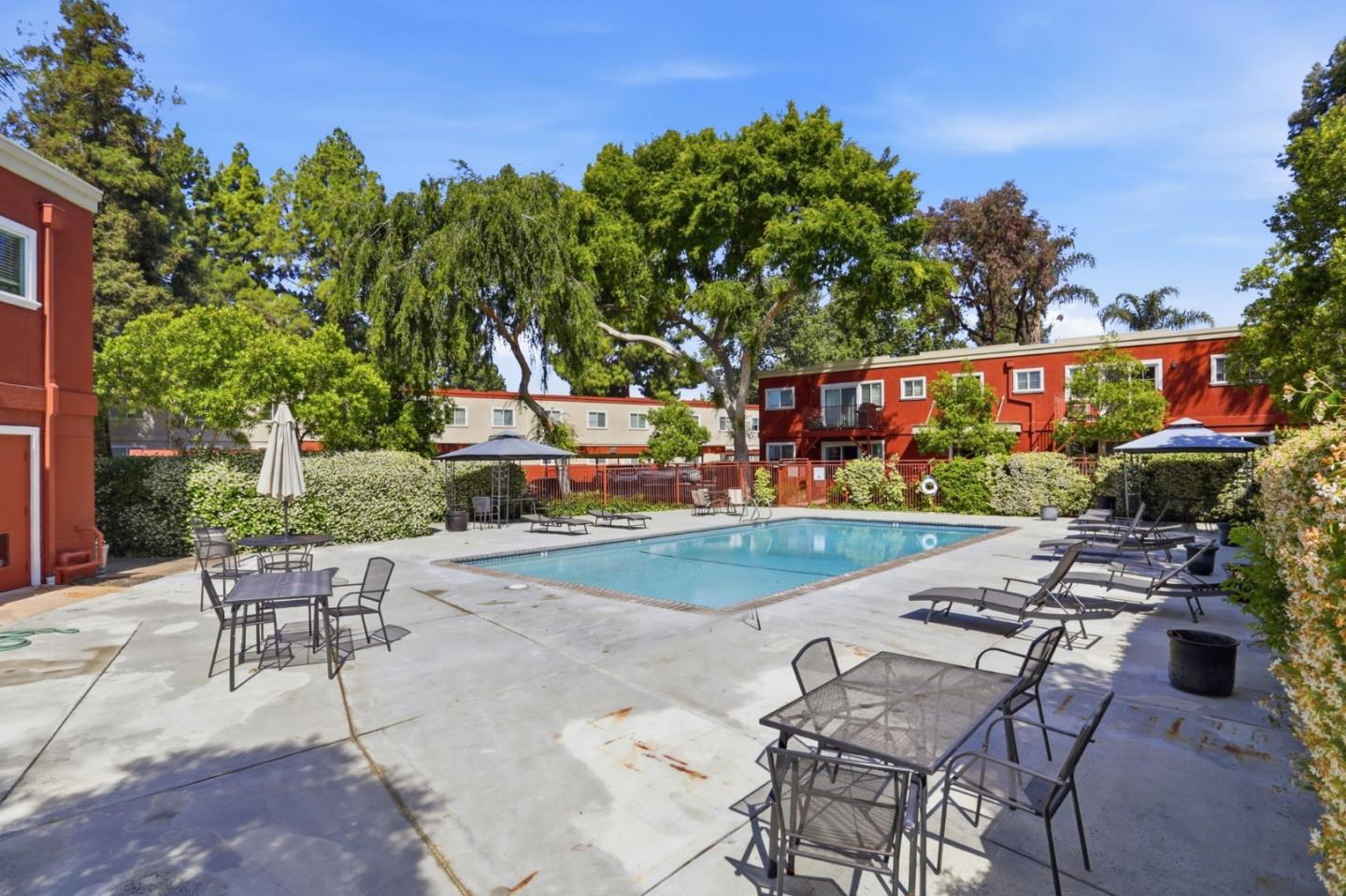 2600 Cortez Drive 6102