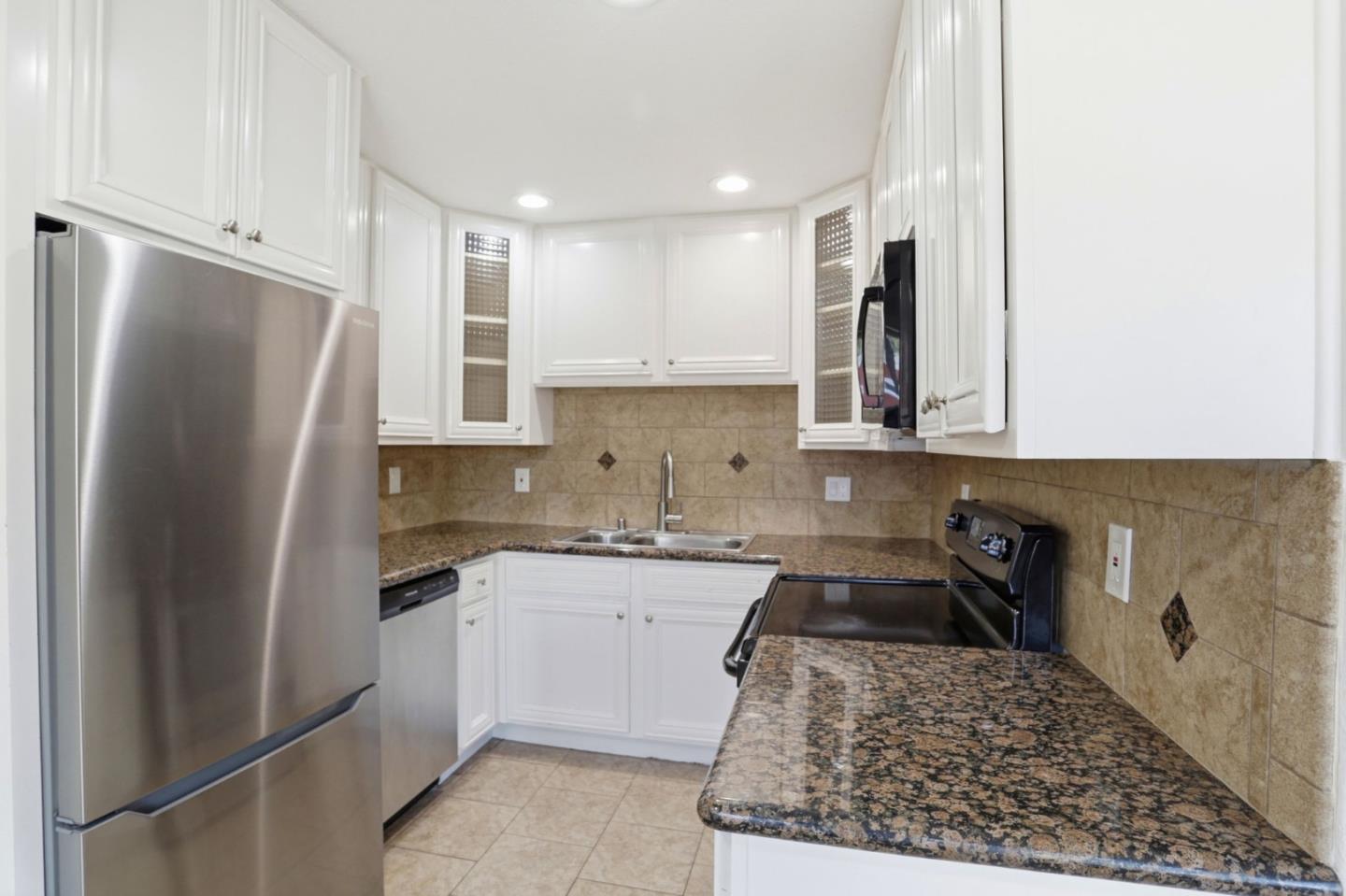 2600 Cortez Drive 6102