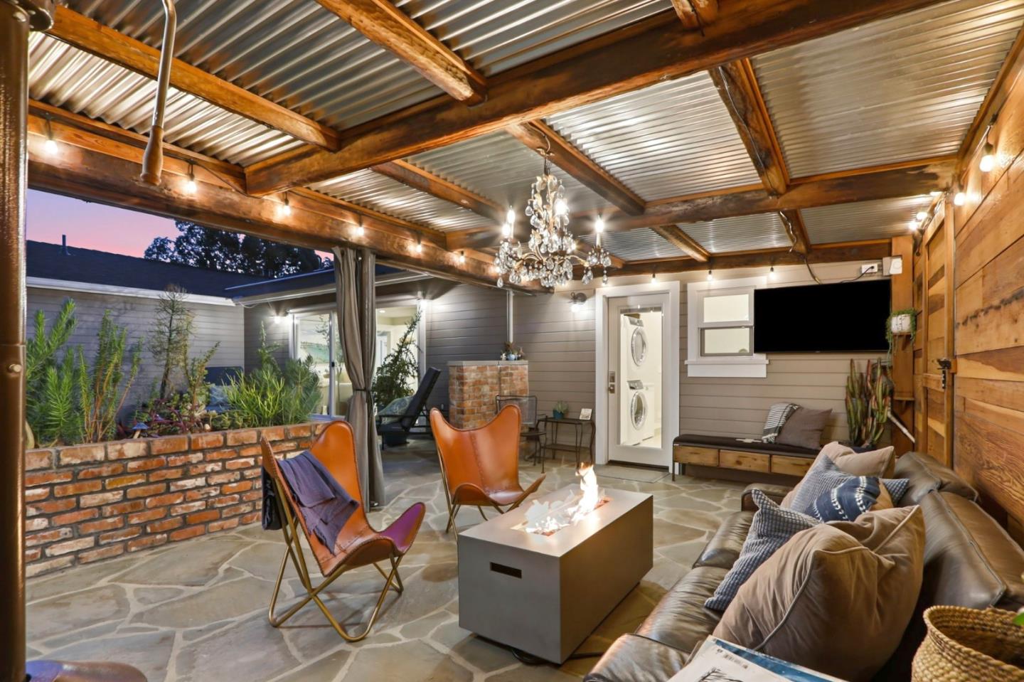 1044 Audrey Avenue