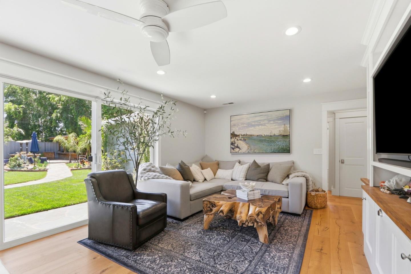 1044 Audrey Avenue