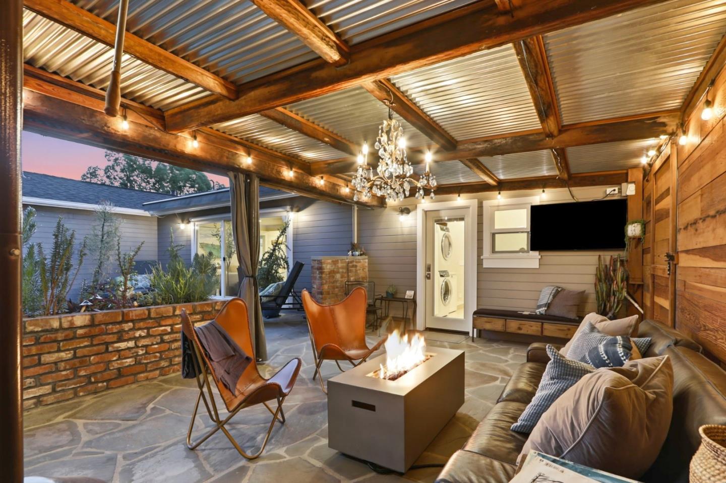 1044 Audrey Avenue