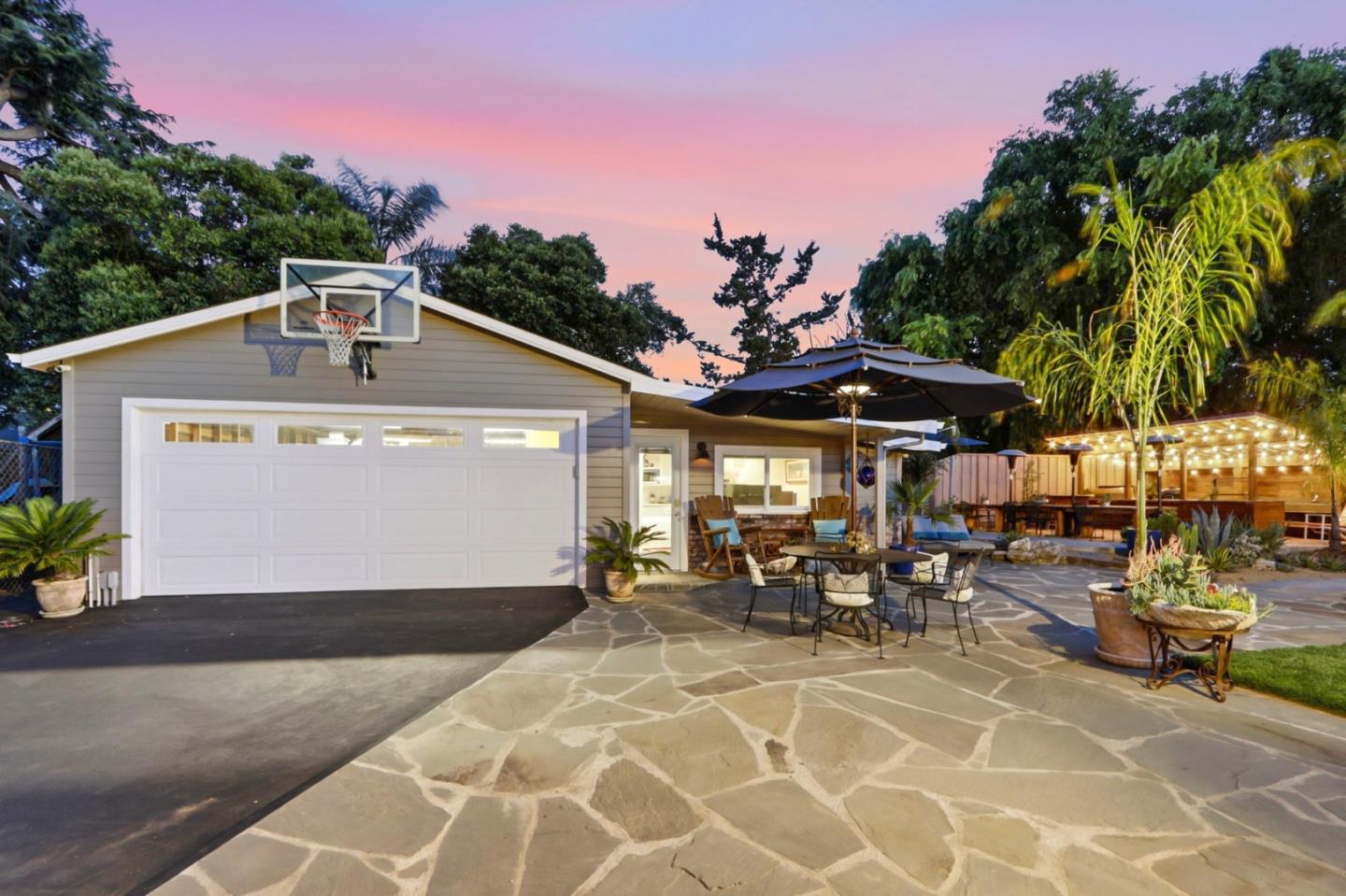 1044 Audrey Avenue
