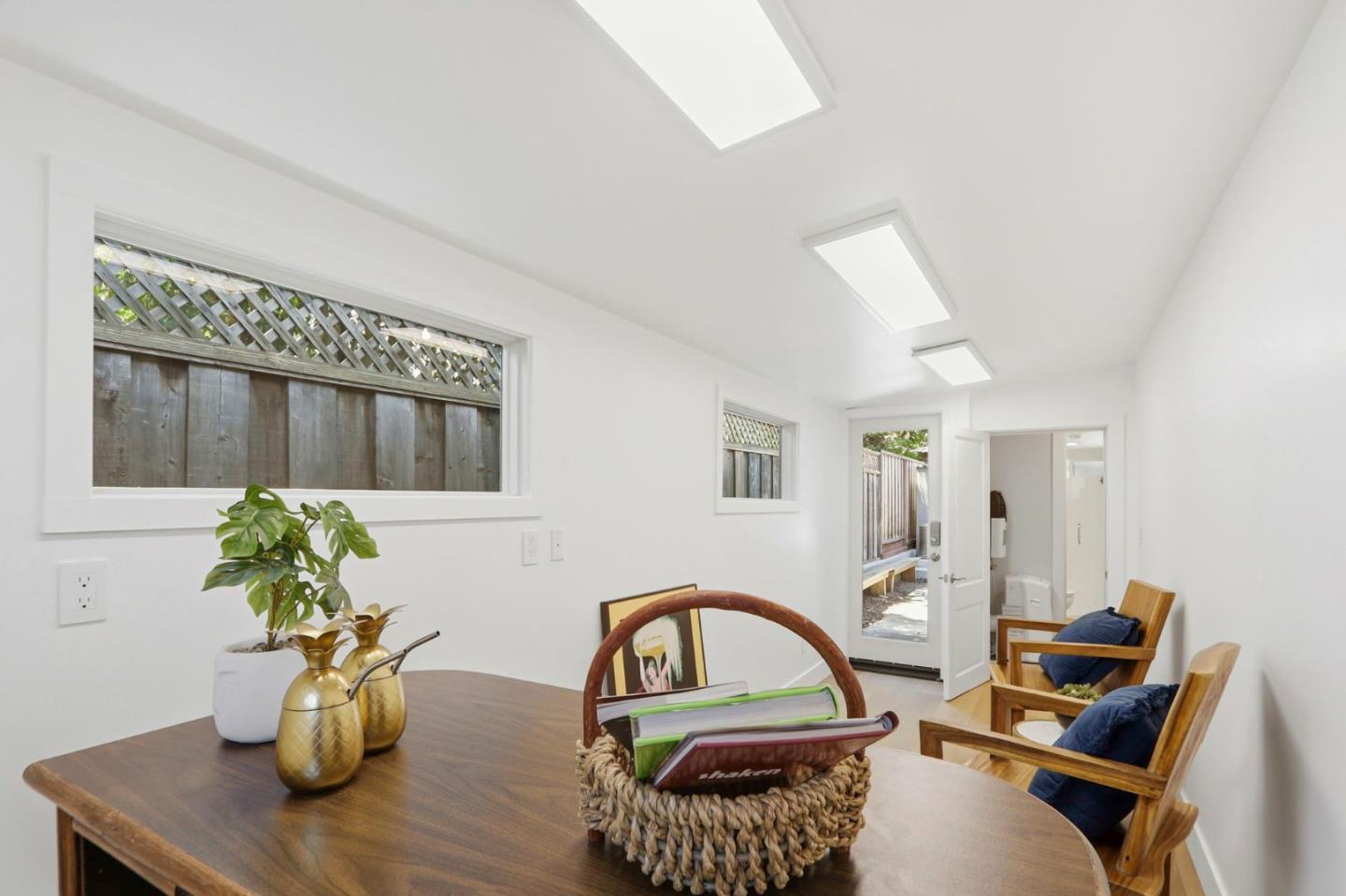 1044 Audrey Avenue