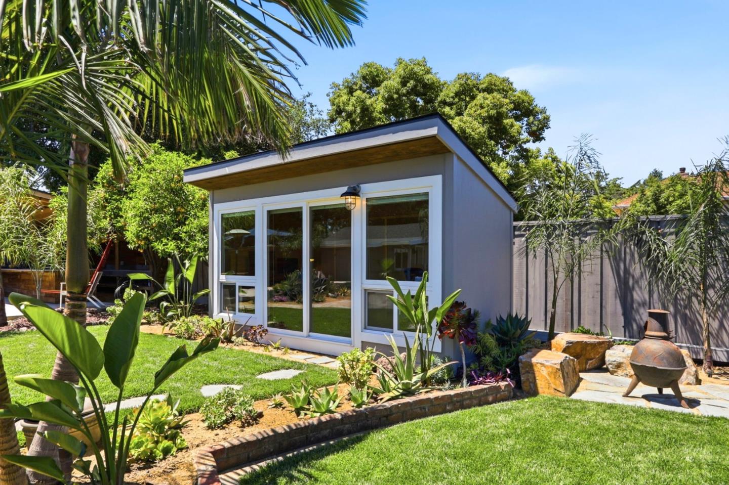 1044 Audrey Avenue
