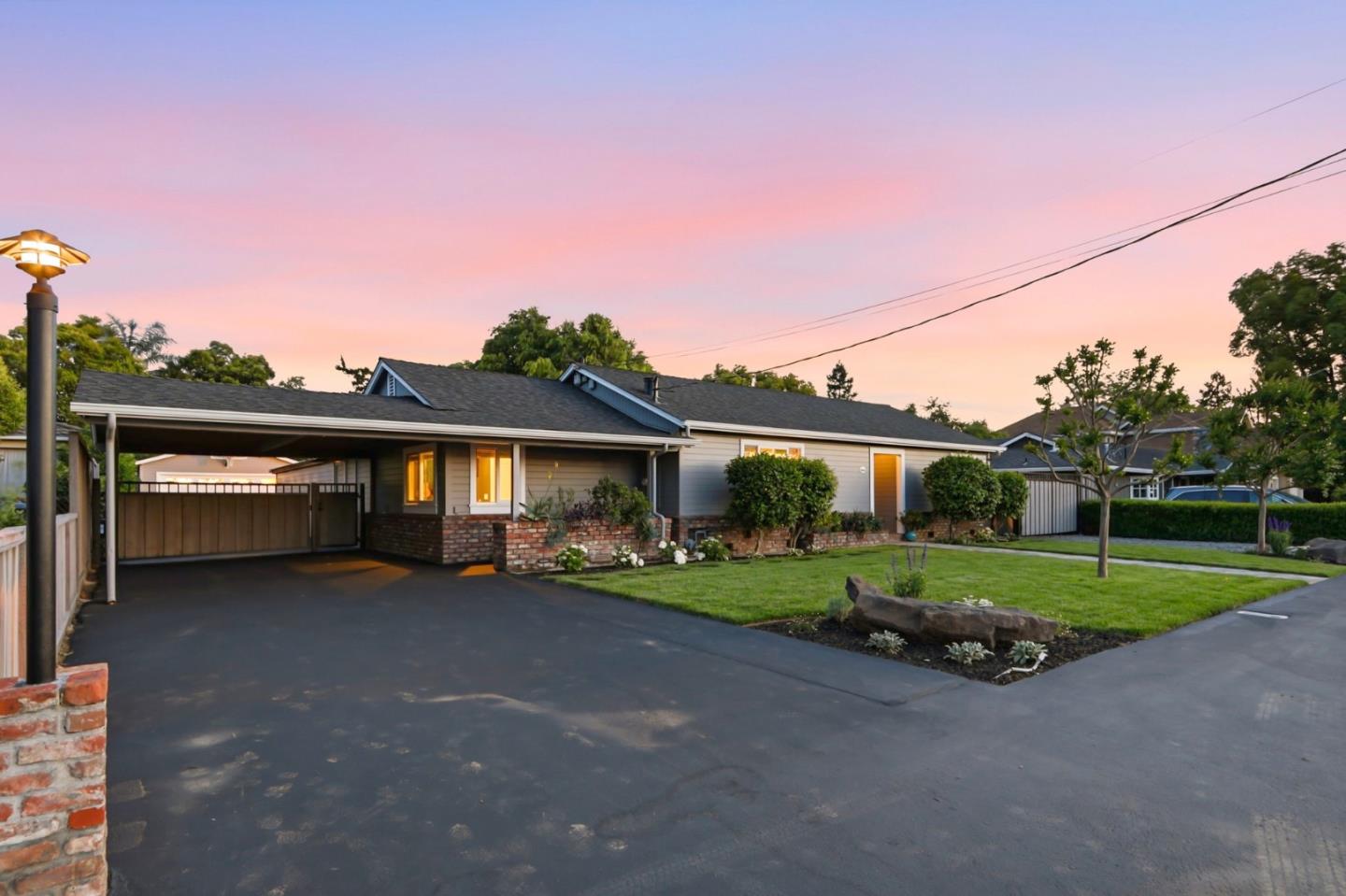 1044 Audrey Avenue