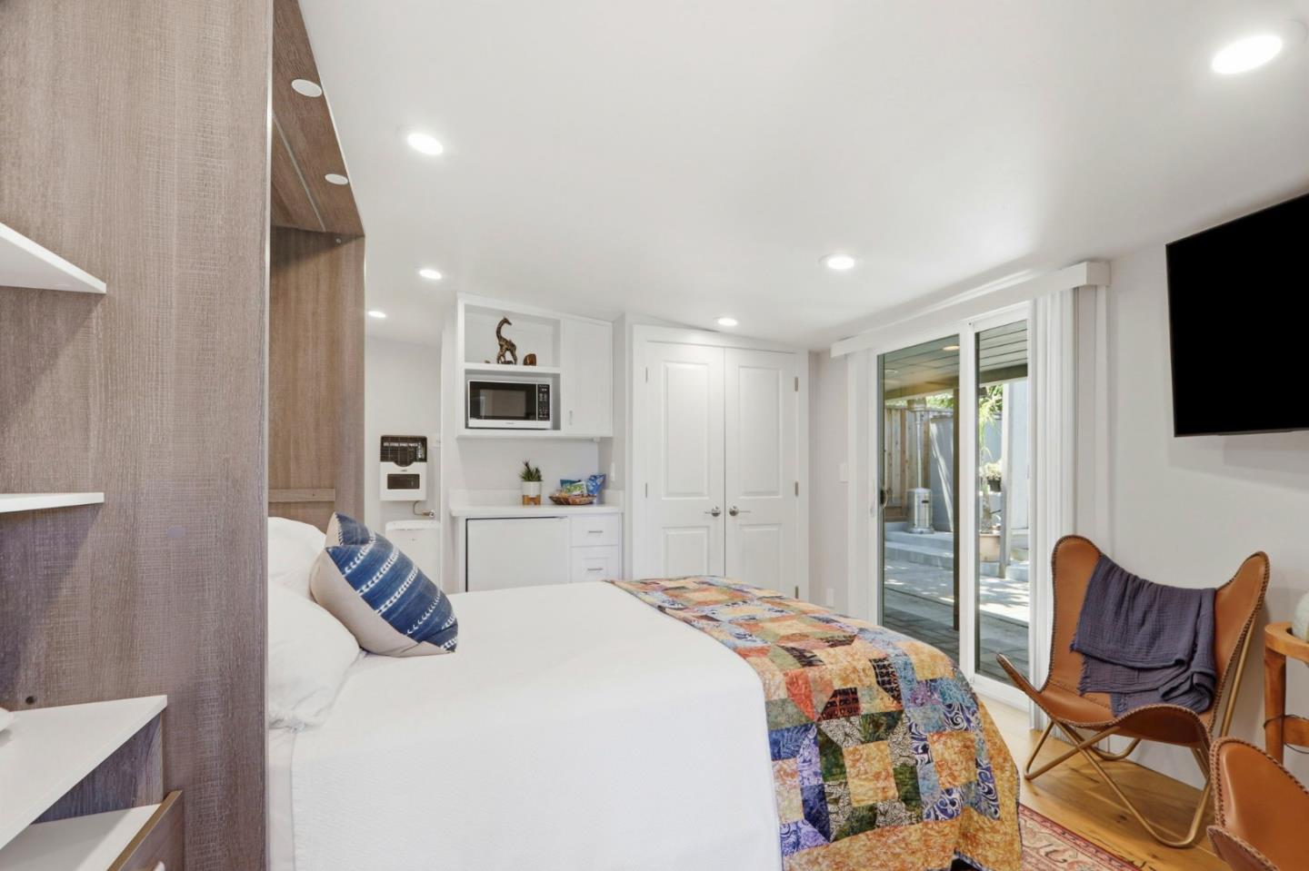 1044 Audrey Avenue
