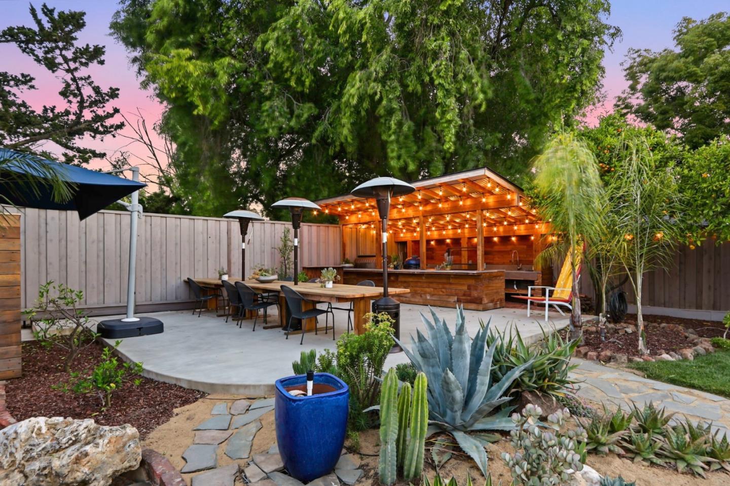 1044 Audrey Avenue