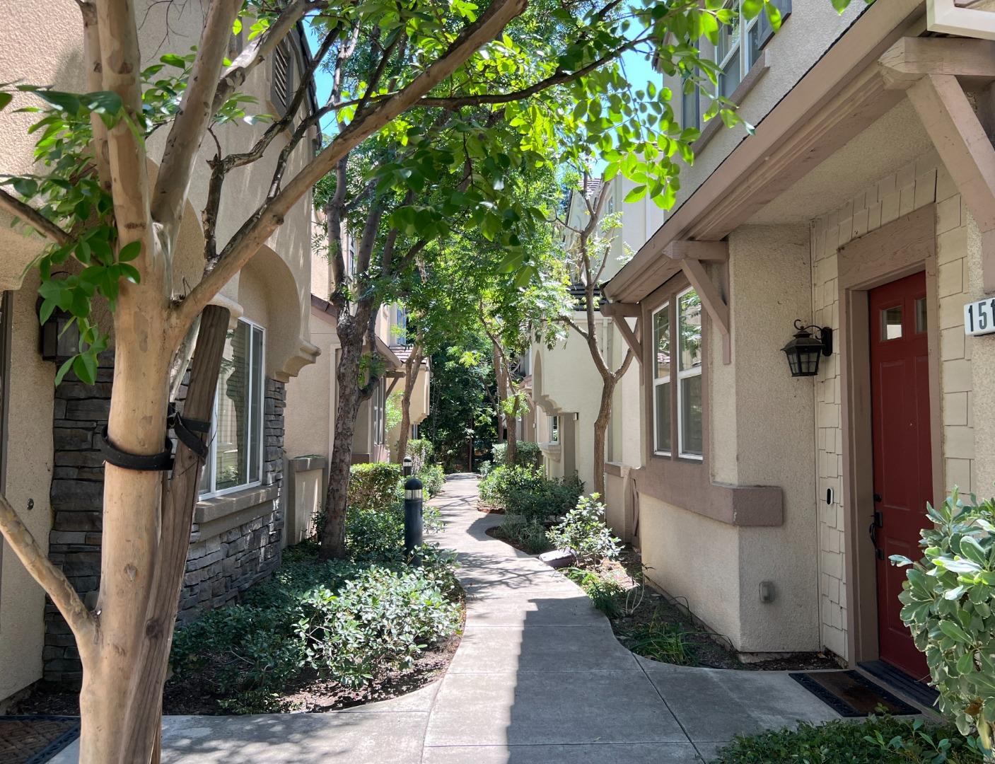 1511 Artisan Way