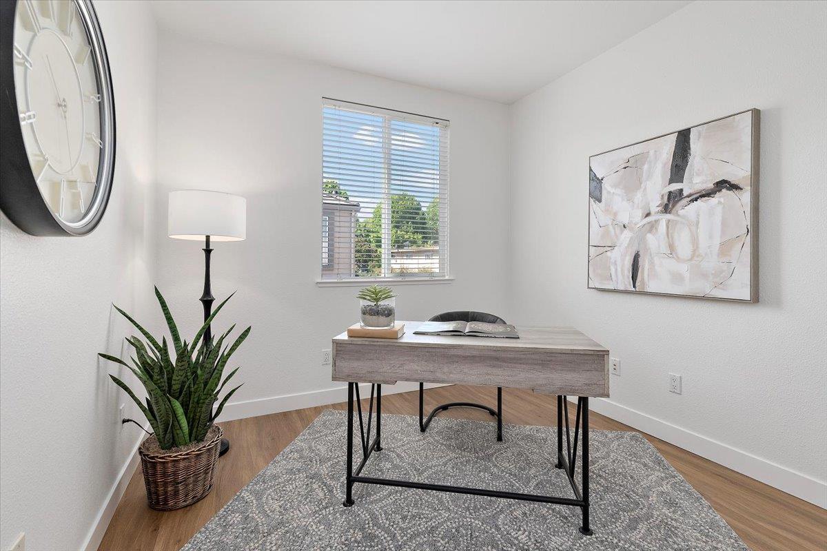 1511 Artisan Way