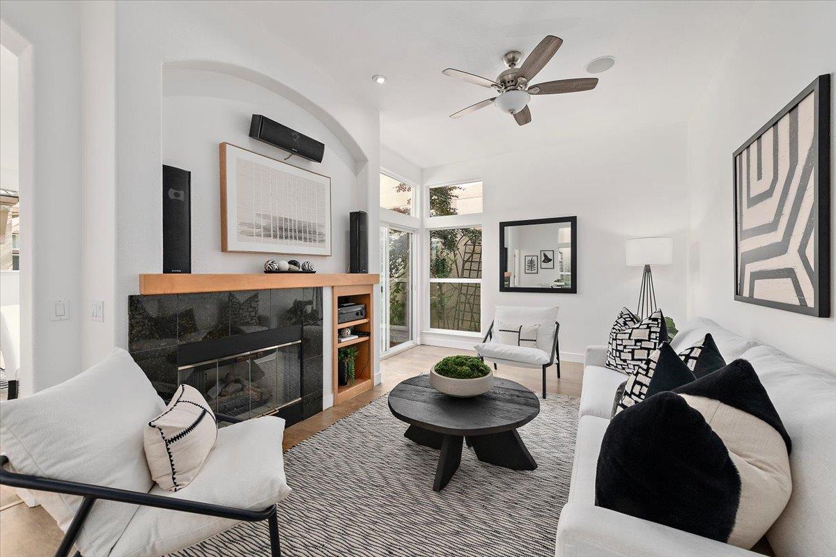 1511 Artisan Way