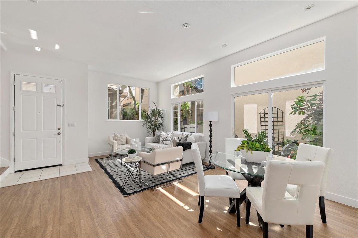1511 Artisan Way