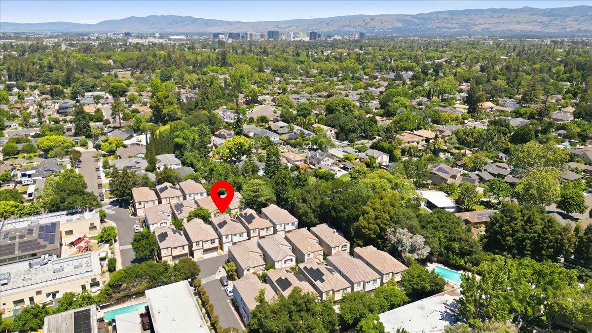 1511 Artisan Way