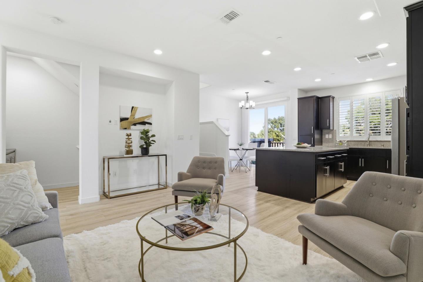 968 Almaden Lane
