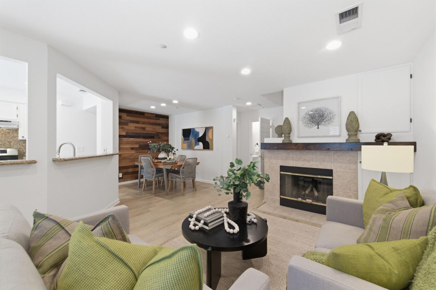 6349 Holly Gillingham Lane