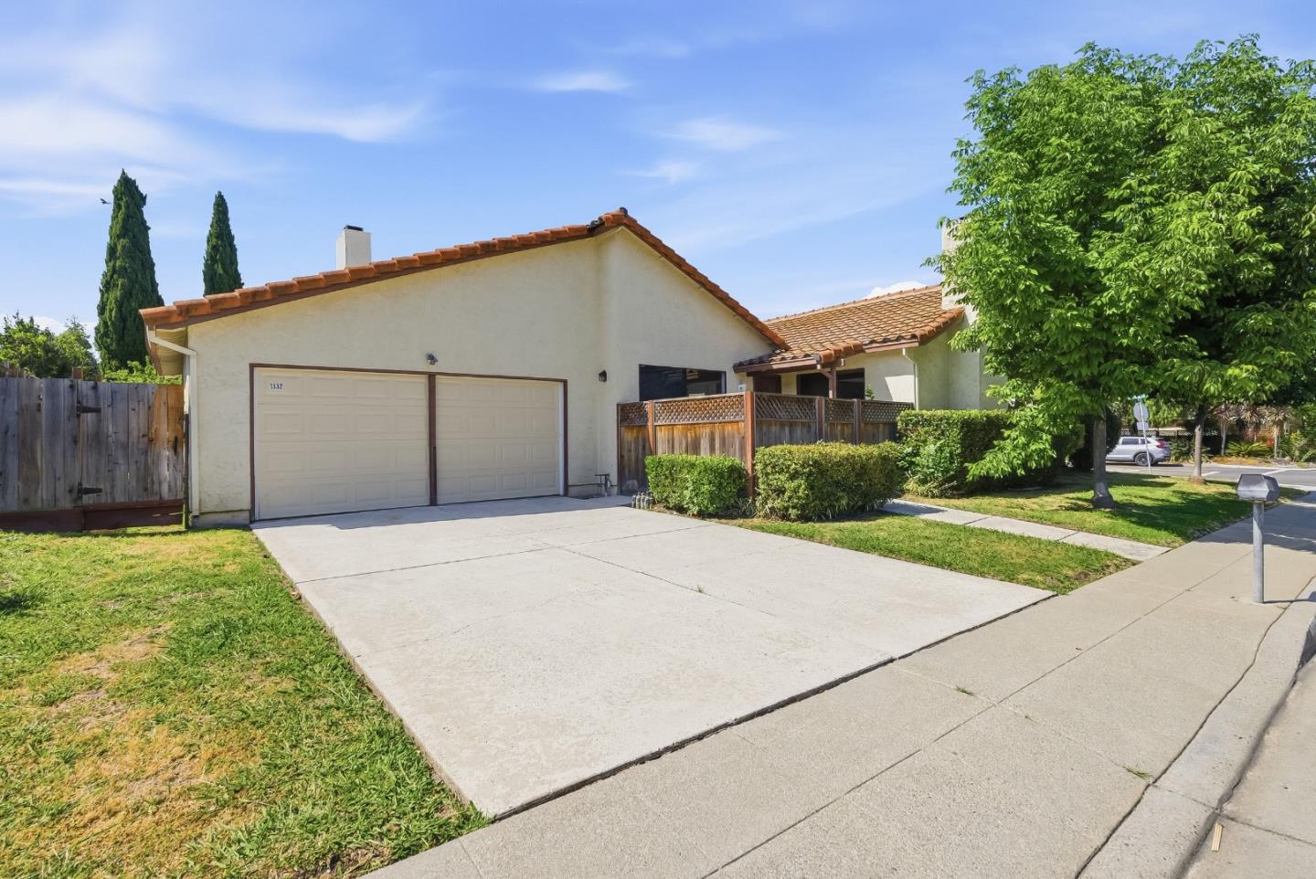 1332 Mount Shasta Avenue