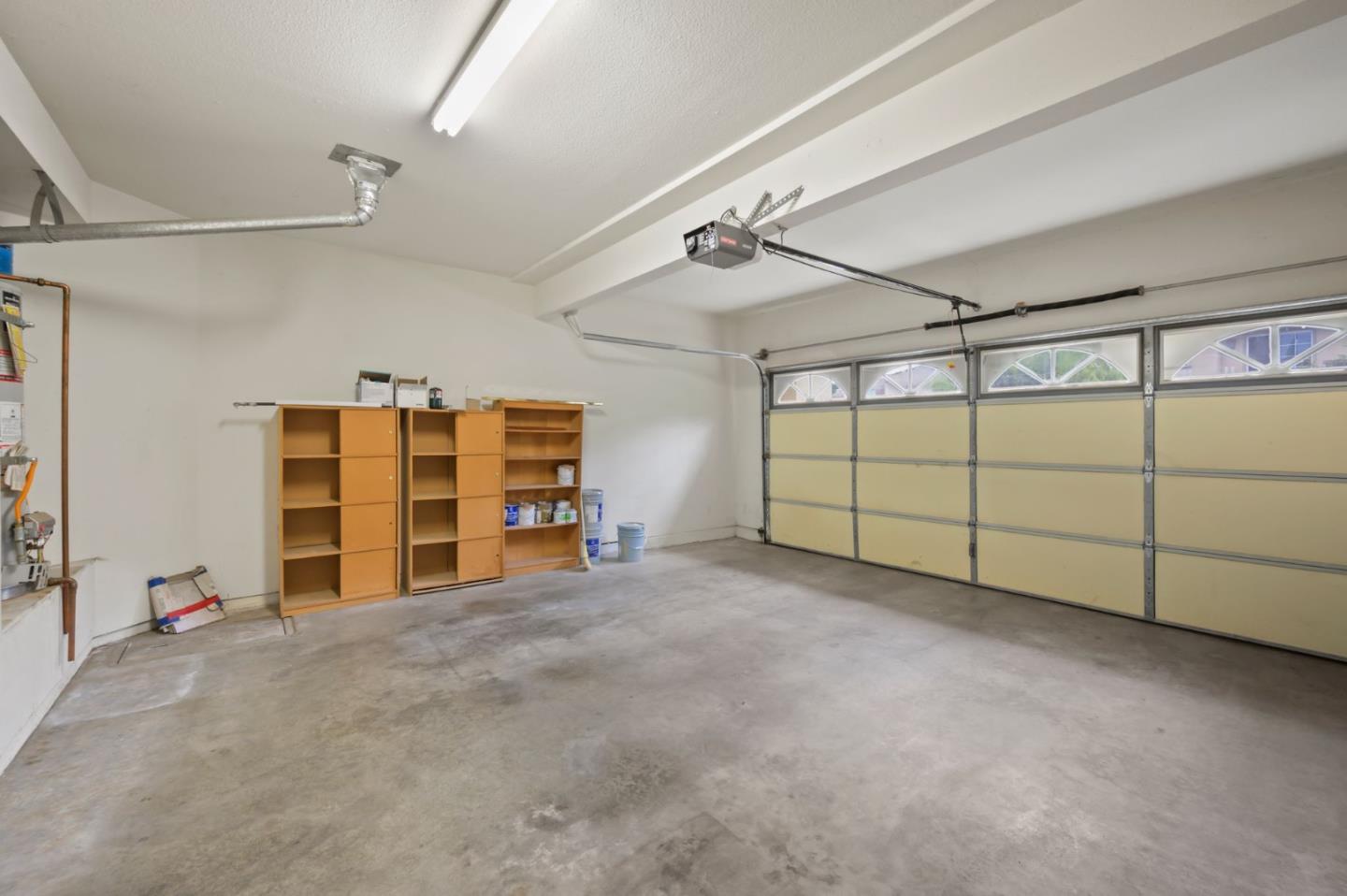1571 Via Campagna