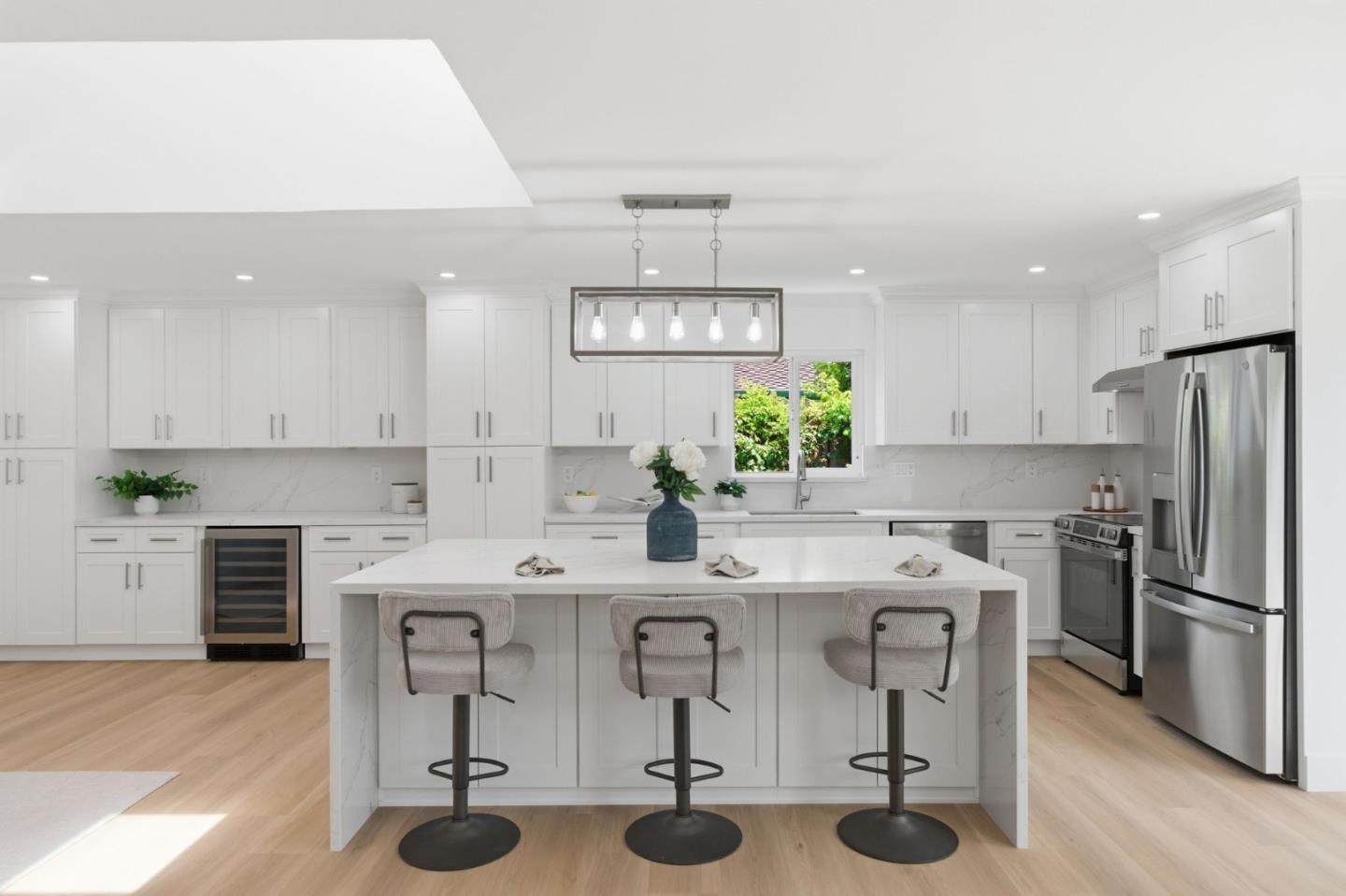 399 Castro Court