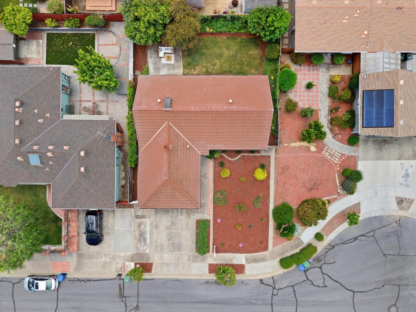 399 Castro Court