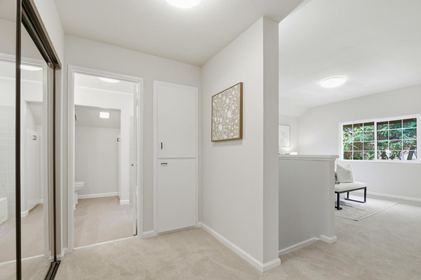 1941 Huxley Court
