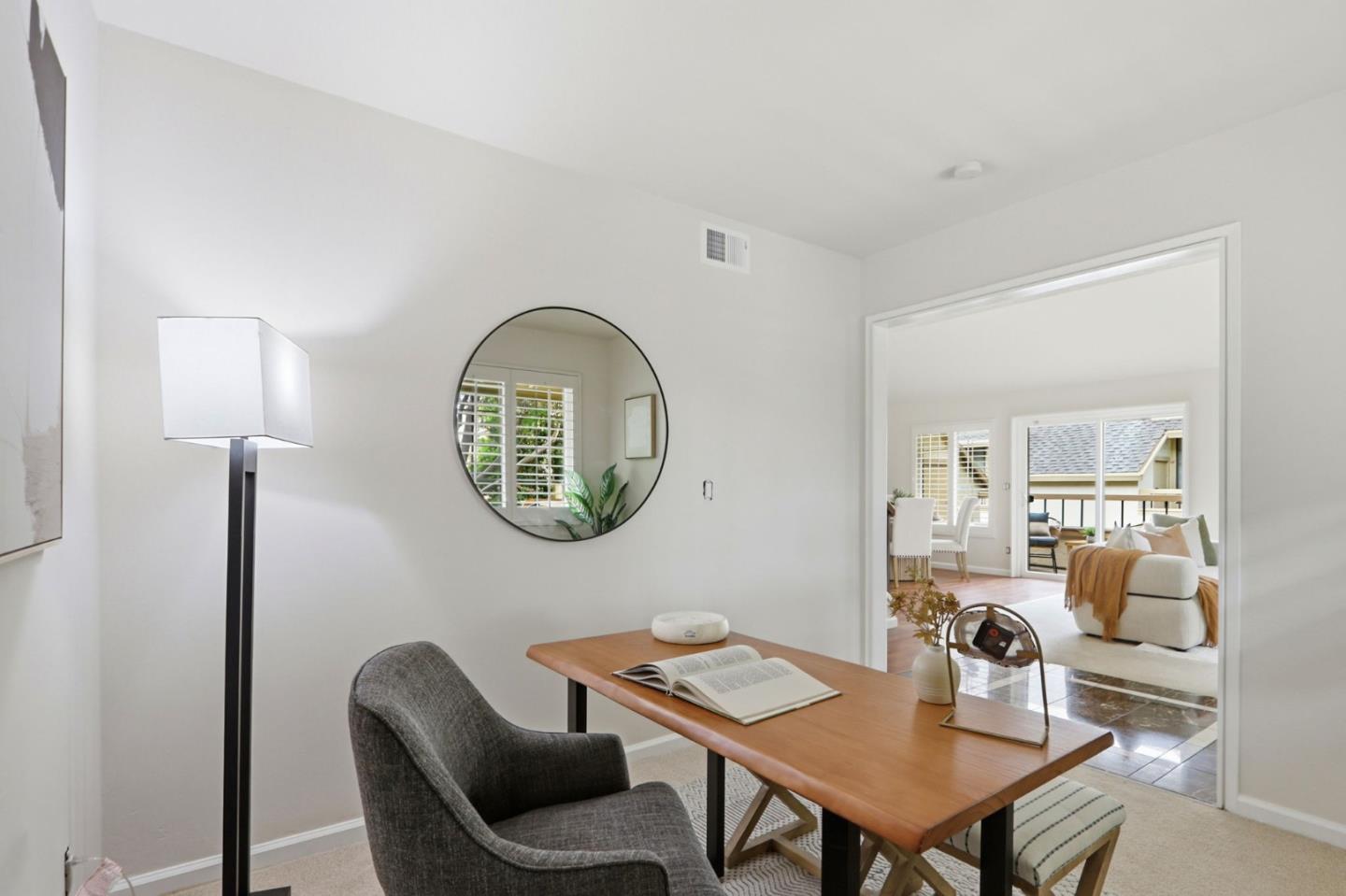 1941 Huxley Court