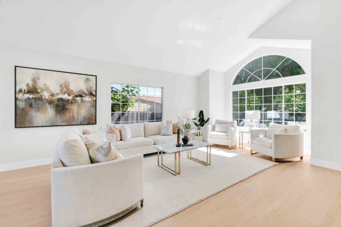 1617 Goldfinch Way
