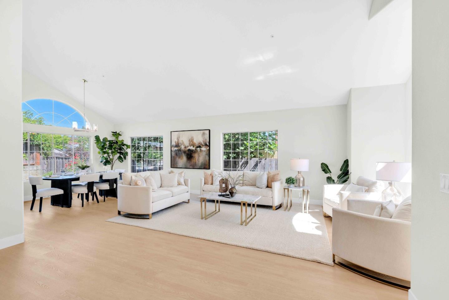 1617 Goldfinch Way