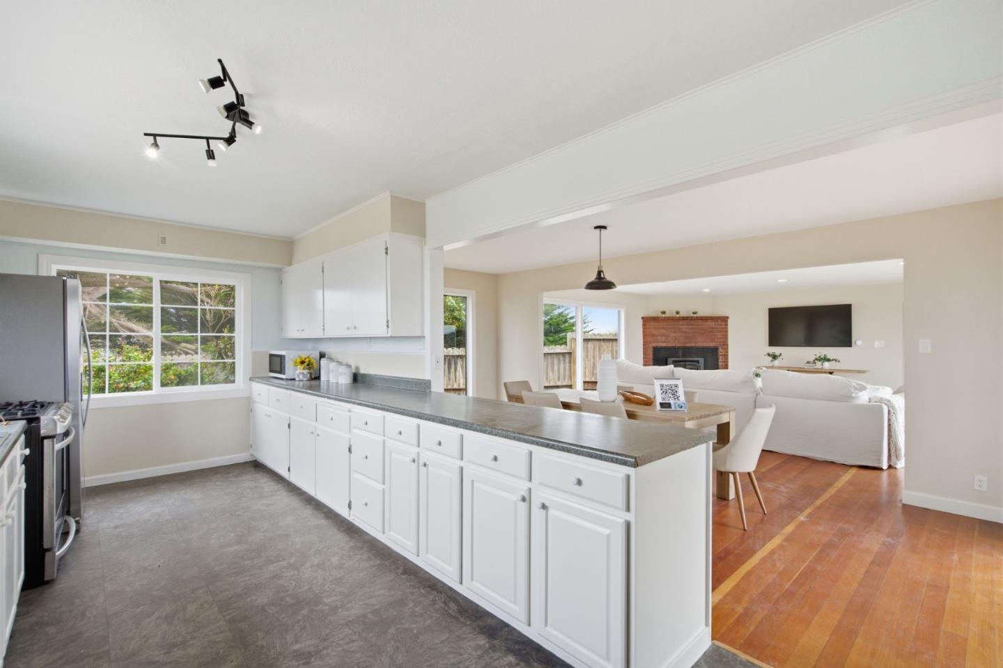 1263 Reservoir Road