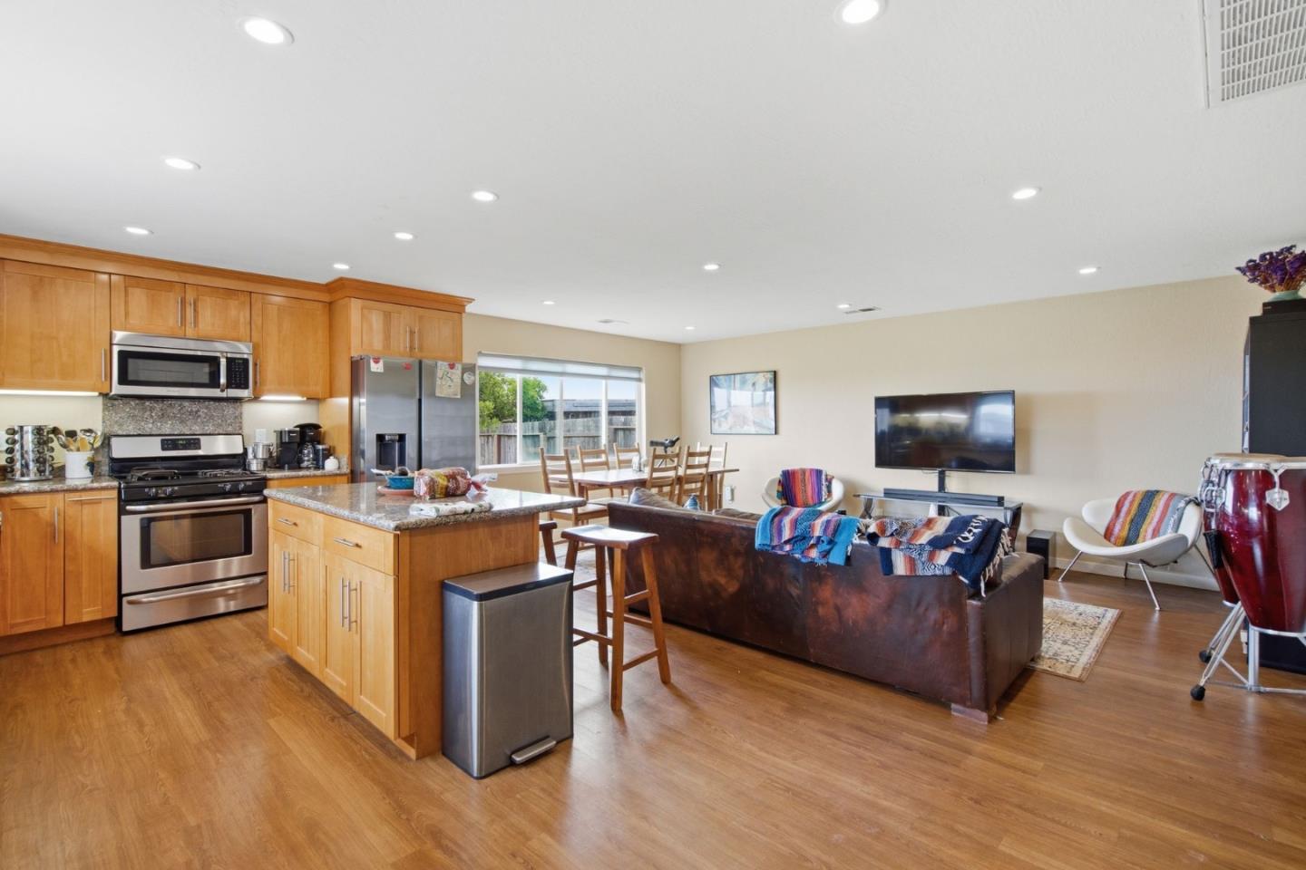 1263 Reservoir Road