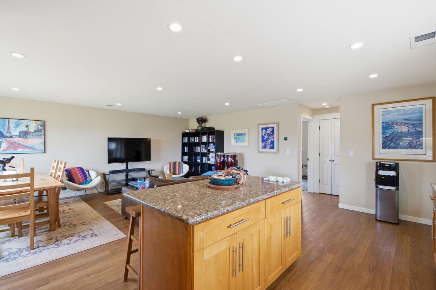 1263 Reservoir Road