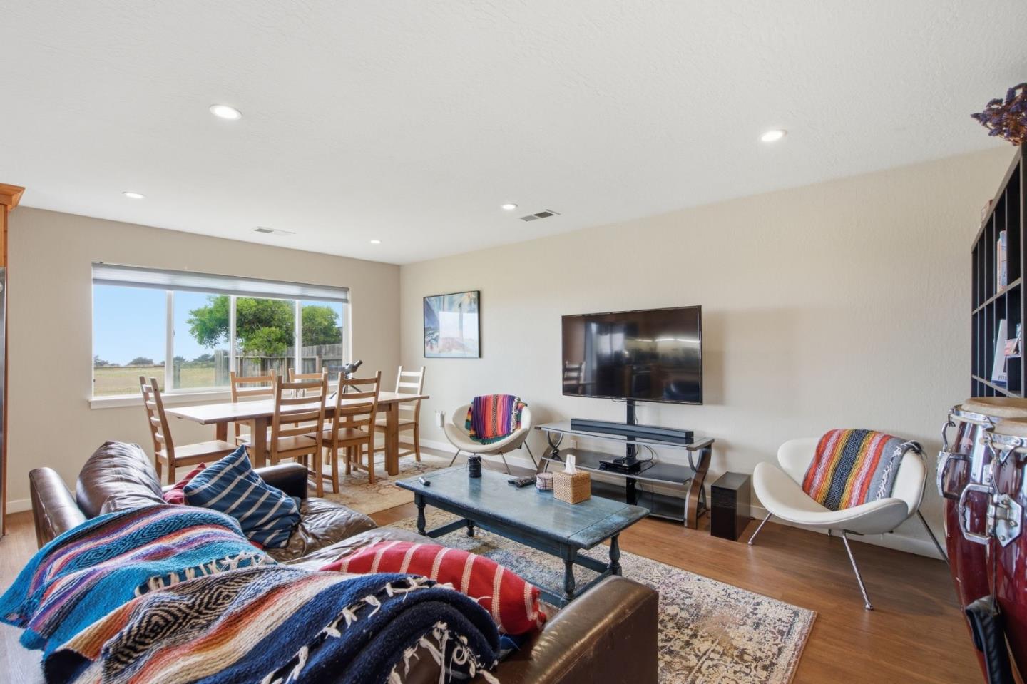 1263 Reservoir Road