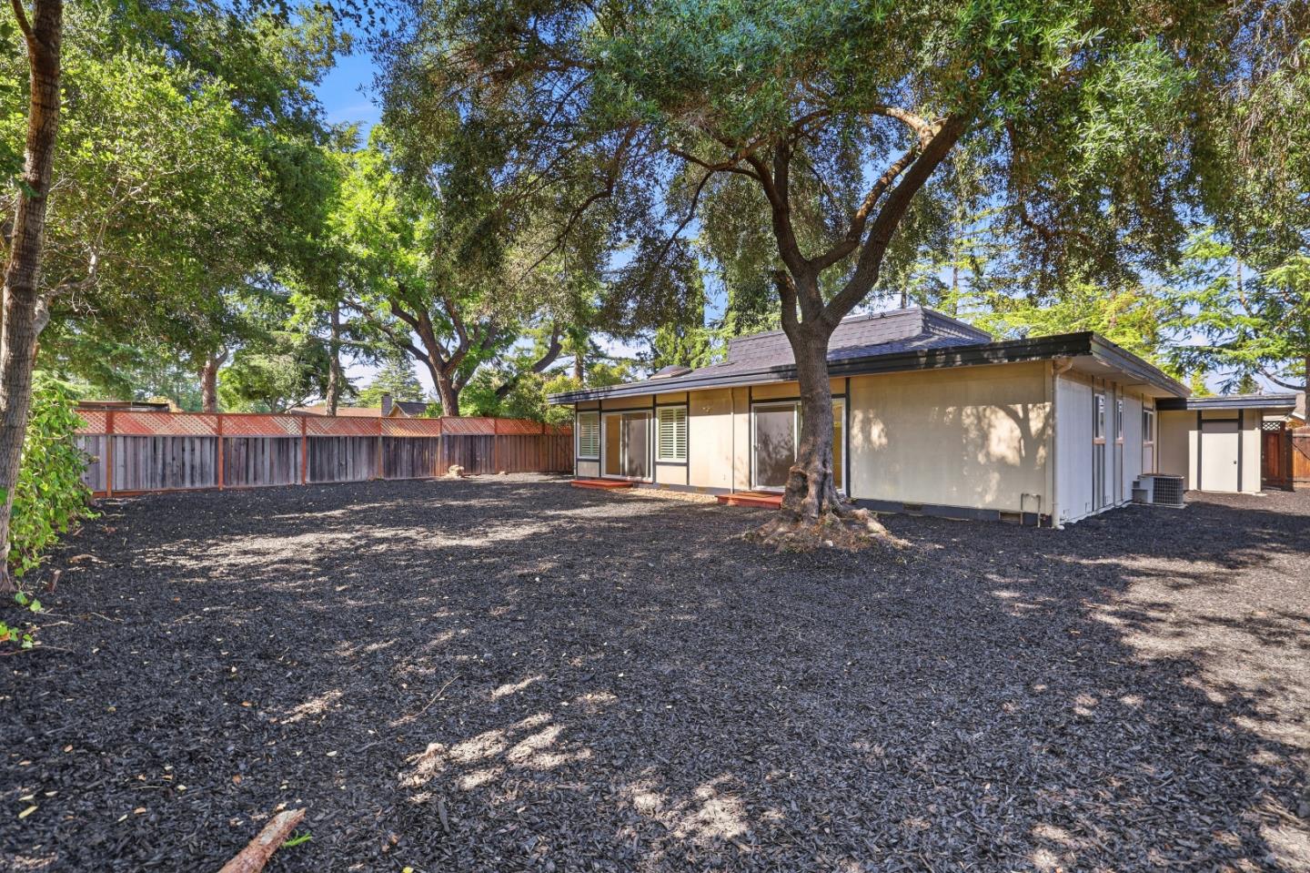 15515 Corinne Drive