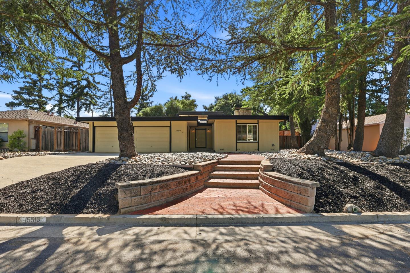 15515 Corinne Drive