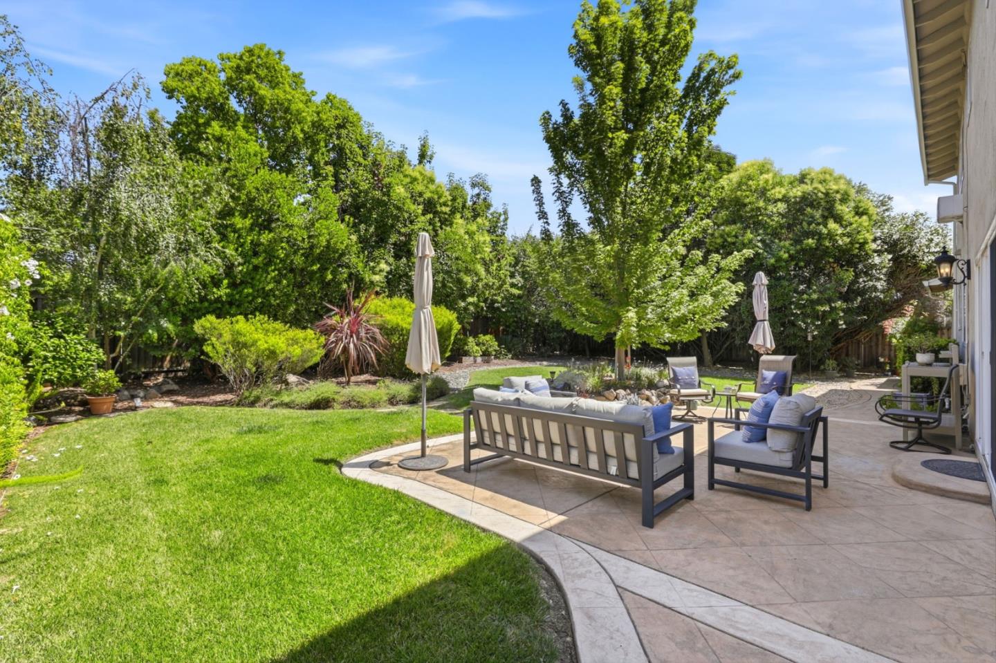 6608 Mount Hope Drive