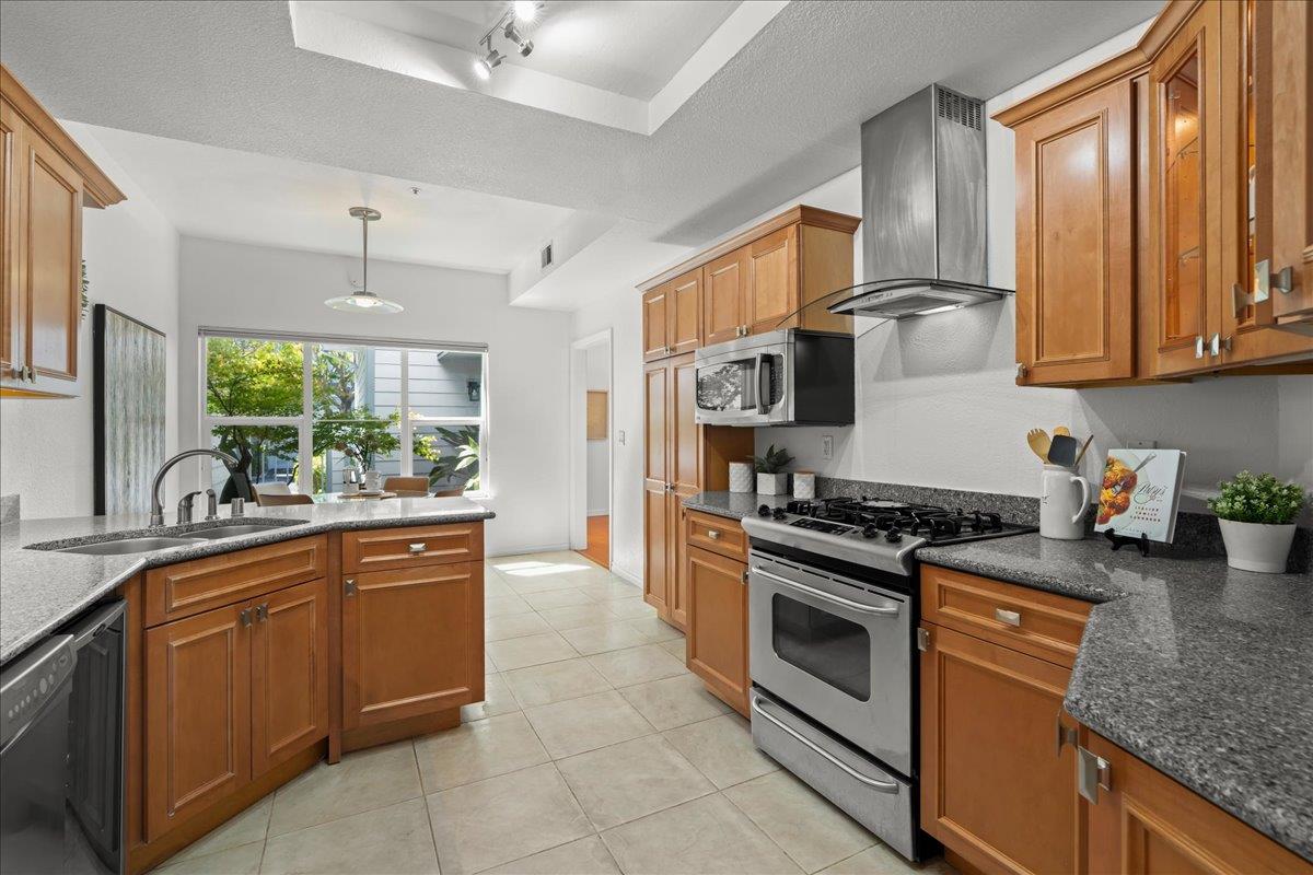 13 Charthouse Lane